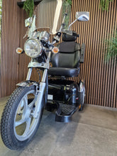 Afbeelding in Gallery-weergave laden, Drive Sportrider scootmobiel - 2024