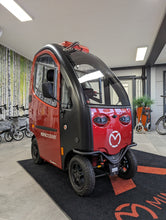 Afbeelding in Gallery-weergave laden, Minicrosser X2-Cab | 20km gereden
