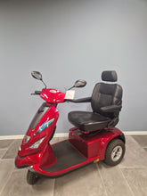Afbeelding in Gallery-weergave laden, Scootmobiel Drive ST6D - 3 wielen - Tweedehands - 2022
