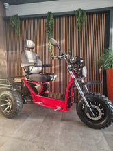 Afbeelding in Gallery-weergave laden, Invader Xtreme - Nieuw bij Scootmobiel Friesland!
