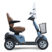 Afbeelding in Gallery-weergave laden, Scootmobiel Life &amp; Mobility Solo 4 Blue Diamond AANBIEDING incl Lithium accu&#39;s
